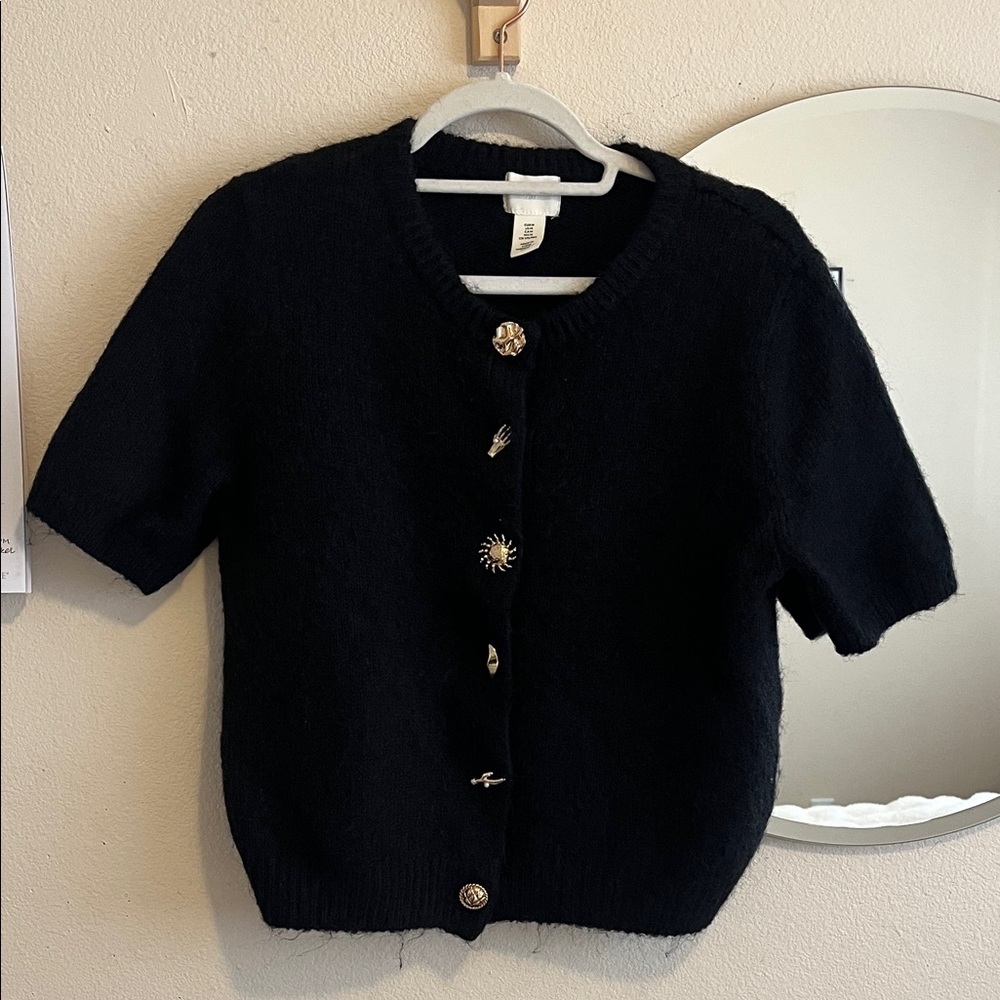 H&M Black Short Sleeve Cardigan Sweater with Abstract Buttons
